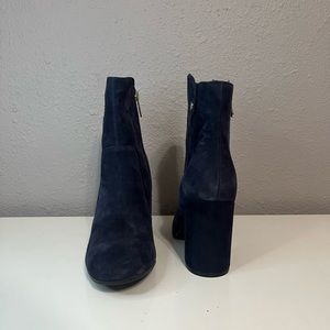 Dark blue booties